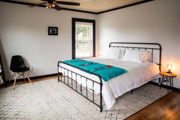 4BR/4BA Apartment · Tomales photo 3