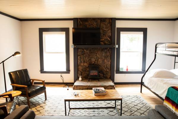 4BR/4BA Apartment · Tomales photo 4