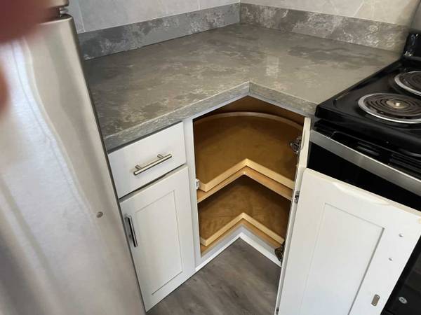 0BR/1BA Apartment on Conde Lane · Windsor photo 4