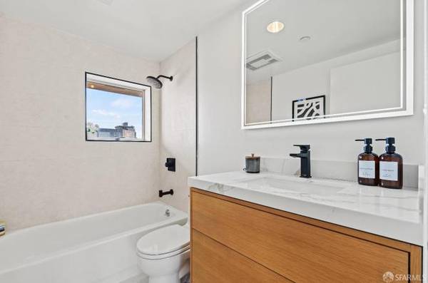 1BR/2BA Loft on Bryant St · San Francisco photo 4