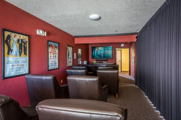 Apartments on Enterprise Drive Ofc · Rohnert Park photo 2