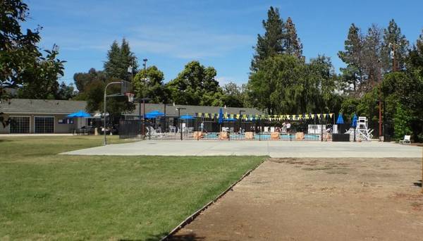 3BR/2BA Duplex · Los Gatos photo 5