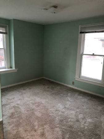 1BR/1BA Duplex on “B” Logan · Santa Cruz photo 2
