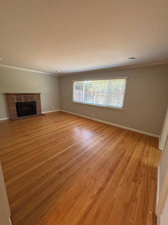 1BR/1BA Apartment · Menlo Park photo 3