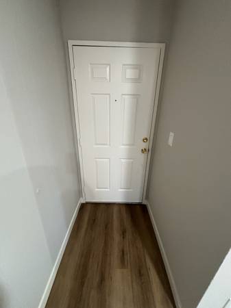 1BR/1BA Apartment · Menlo Park photo 5