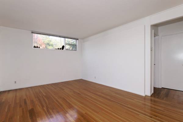 1BR/1BA Apartment · Berkeley photo 4