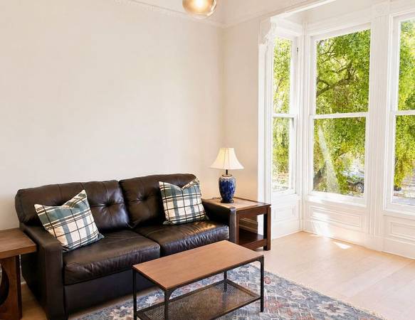 3BR/1BA Apartment · San Francisco photo 3