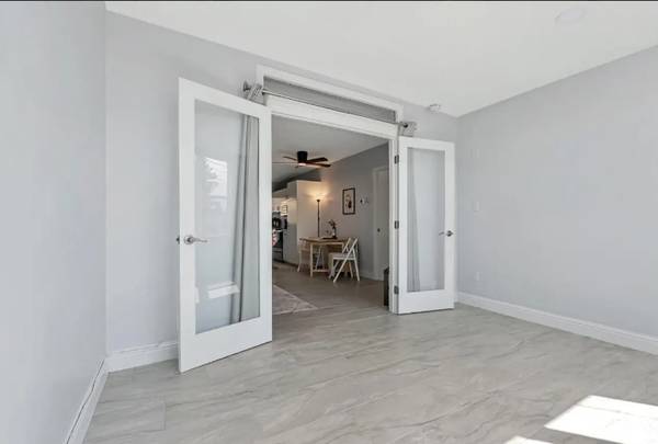 1BR/1BA Condo on College Ave · Berkeley photo 5