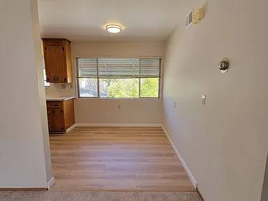 2BR/2BA Apartment on Fremont St · Menlo Park photo 5