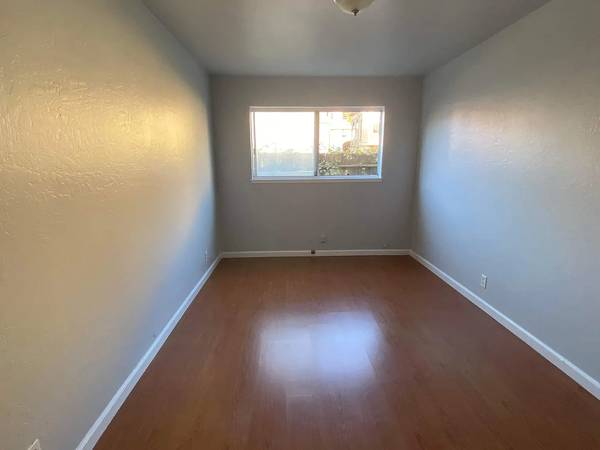 2021 Blake St Berkeley, CA 94704 photo 4