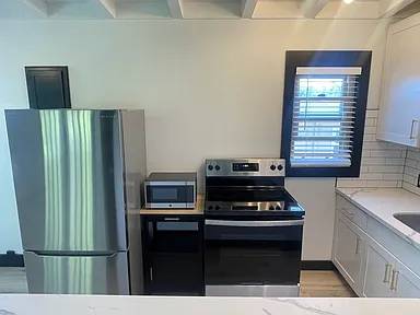1BR/1BA Apartment on Woodland Ave · San Rafael photo 3