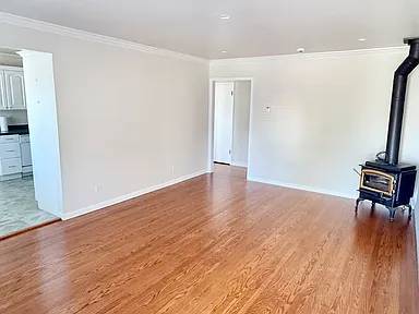2BR/1BA Duplex on Colegrove St · San Mateo photo 5
