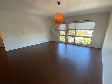 1201 Pine St Oakland, CA 94607 photo 5