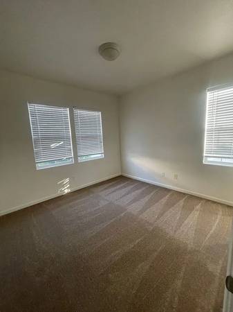 3 Bedroom, 2.5 Bath Home In Hiddenbrook photo 3