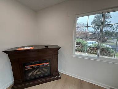 1BR/1BA Townhouse on W K St · Port Costa photo 2