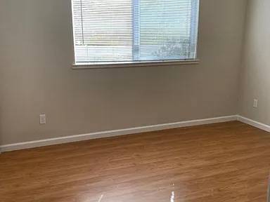 2BR/1BA Apartment on E G St · Port Costa photo 2