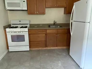 2BR/1BA Apartment on E G St · Port Costa photo 5