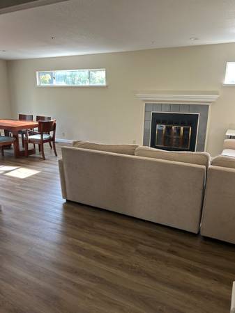 3BR/3BA Duplex · Santa Cruz photo 4