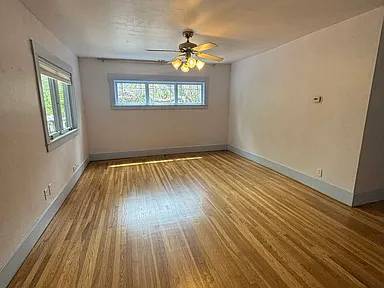 2BR/1BA Single Family House on 6th Ave · Belmont photo 2