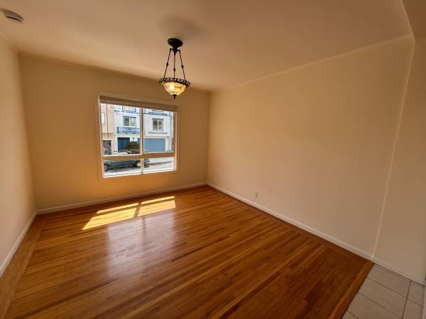 1BR/1BA Apartment on Pierce St · San Francisco photo 3
