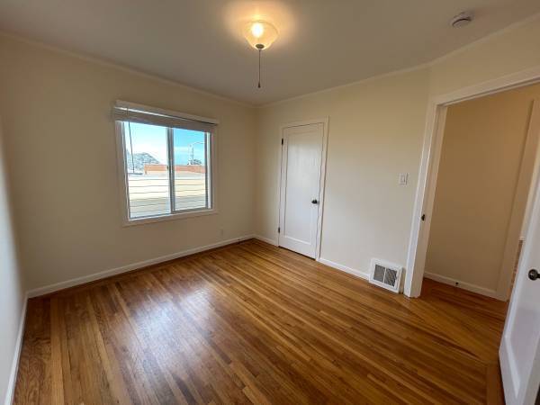 1BR/1BA Apartment on Pierce St · San Francisco photo 5