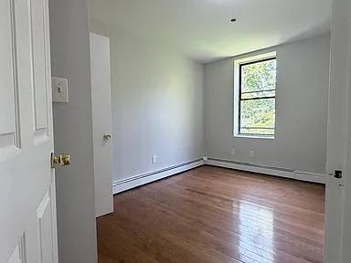 2BR/1BA Apartment · San Francisco photo 5