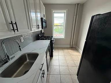 1BR/1BA Apartment · San Francisco photo 2