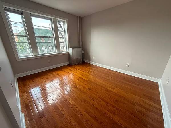 1BR/1BA Apartment · San Francisco photo 4