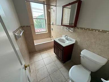 1BR/1BA Apartment · San Francisco photo 5