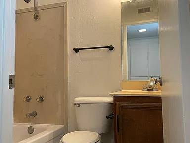 2BR/2BA Townhouse on Rosita Rd · Pacifica photo 5