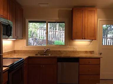 1BR/1BA Apartment on Ash Ave · San Anselmo photo 3