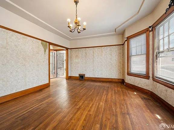 2BR/1BA Single Family House on 22nd Ave · San Francisco photo 2