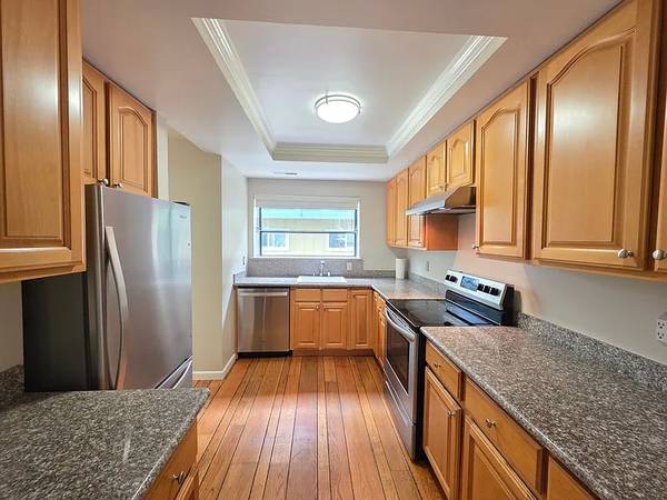 2BR/1BA Condo on El Camino Real · San Mateo photo 4