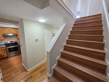 2BR/1BA Condo on El Camino Real · San Mateo photo 5