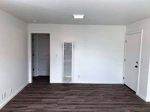555 EDDY Apartments photo 4