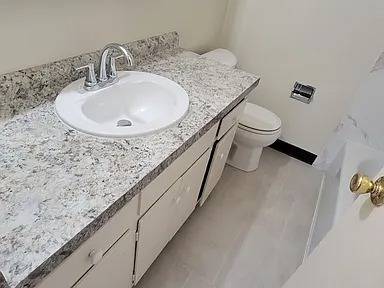 2BR/1BA Apartment · San Francisco photo 4