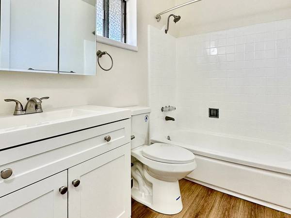 1BR/1BA Apartment · San Francisco photo 3