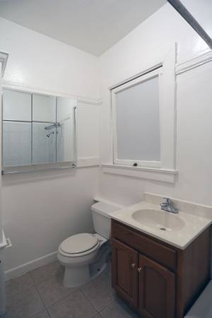 2BR/1BA Apartment · San Francisco photo 4
