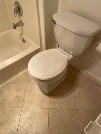 1BR/1BA Apartment on Blocks Away From Scopazzi’S · Boulder Creek photo 4