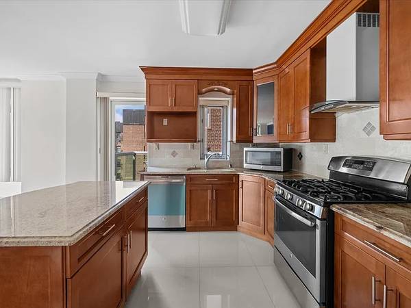 2BR/1BA Apartment · Santa Cruz photo 3