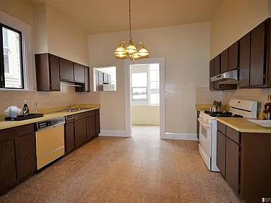 1BR/1BA Apartment · Oakland photo 4