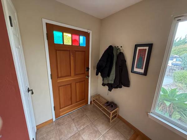 3BR/2BA Single Family House on Santa Cruz St · Santa Cruz photo 5