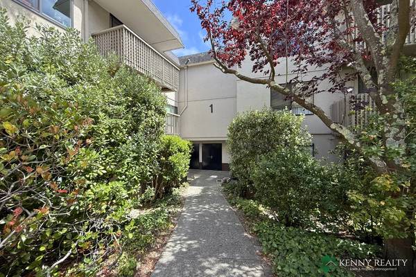 3600 Crestmoor Dr #3, Beautiful 2bd 1ba Upstairs Unit In A Great Location photo 3