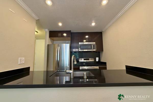 3600 Crestmoor Dr #3, Beautiful 2bd 1ba Upstairs Unit In A Great Location photo 5