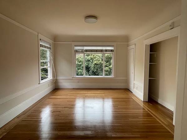2BR/1BA Apartment · San Francisco photo 2