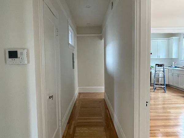 2BR/1BA Apartment · San Francisco photo 5