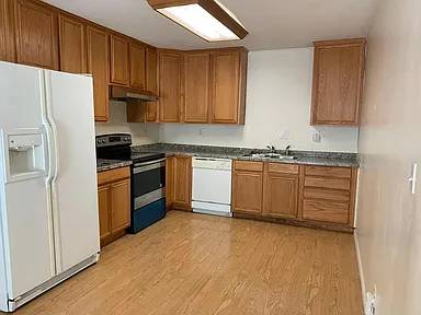 1BR/1BA Apartment · Campbell photo 2