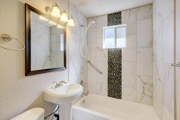 1BR/1BA Apartment · South San Francisco photo 4