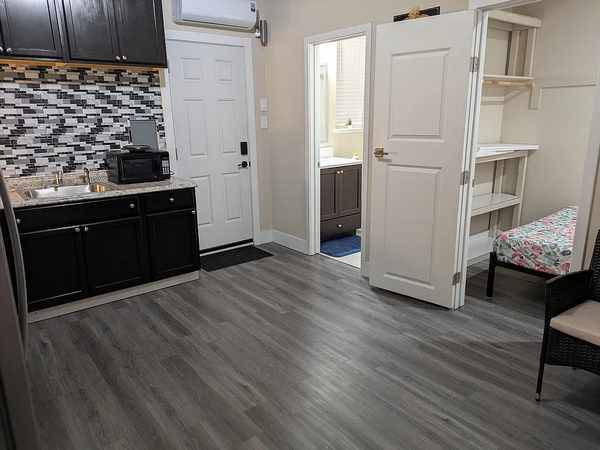 1BR/1BA Apartment on S Crawford Dr · Tracy photo 3