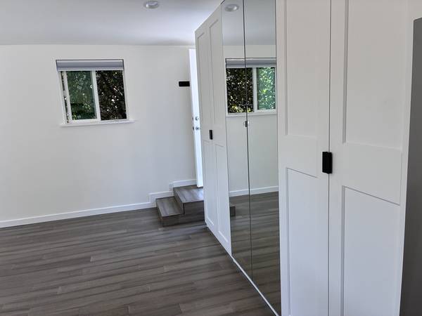 0BR/1BA Single Family House · Mill Valley photo 5